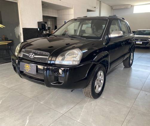 HYUNDAI TUCSON 2.0 MPFI GL 16V 142CV 2WD GASOLINA 4P AUTOMÁTICO