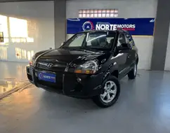 HYUNDAI TUCSON 2.0 MPFI GLS 16V 143CV 2WD FLEX 4P AUTOMÁTICO HYUNDAI TUCSON 2.0 MPFI GLS 16V 143CV 2WD FLEX 4P AUTOMÁTICO