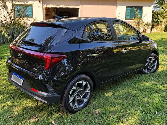 HYUNDAI-HB20-2024