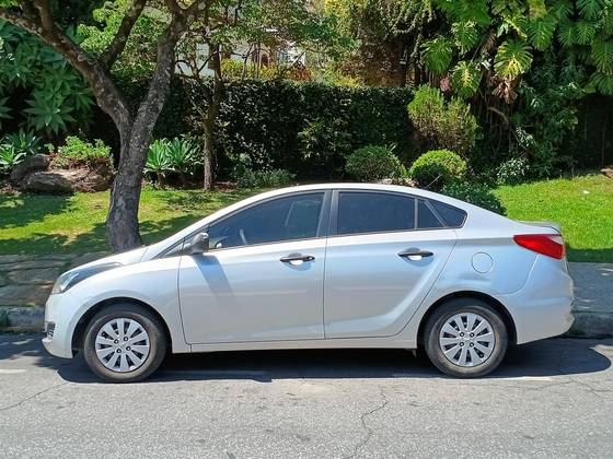 HYUNDAI HB20S 1.0 UNIQUE 12V FLEX 4P MANUAL