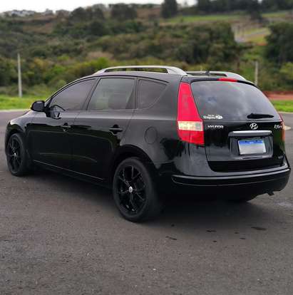 HYUNDAI-I30-2010