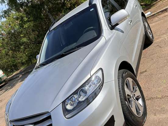HYUNDAI-SANTA FÉ-2.4 MPI 2WD 16V GASOLINA 4P AUTOMÁTICO HYUNDAI-SANTA FÉ-2011