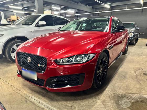 JAGUAR XE 2.0 16V SI4 TURBO GASOLINA R-SPORT 4P AUTOMÁTICO