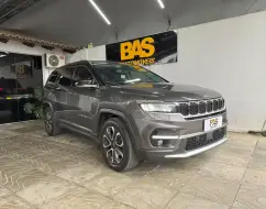 JEEP COMMANDER 1.3 T270 TURBO FLEX LIMITED AT6 JEEP COMMANDER 1.3 T270 TURBO FLEX LIMITED AT6