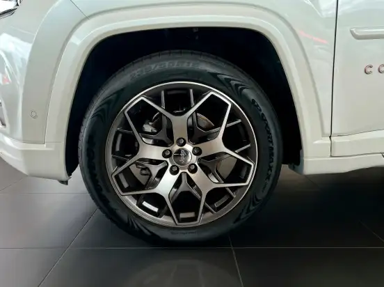 JEEP-COMMANDER-1.3 T270 TURBO FLEX OVERLAND AT6 JEEP-COMMANDER-2023