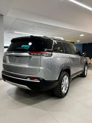 JEEP-COMMANDER-2026