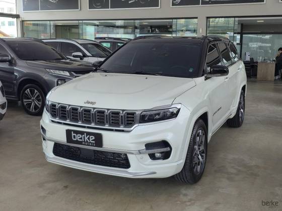 JEEP COMMANDER 1.3 T270 TURBO FLEX OVERLAND AT6