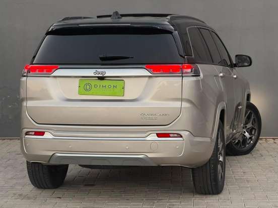 JEEP-COMMANDER-2024