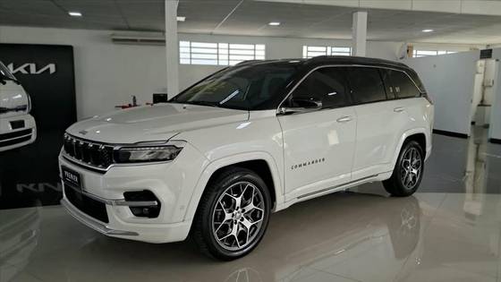 JEEP COMMANDER 1.3 T270 TURBO FLEX OVERLAND AT6