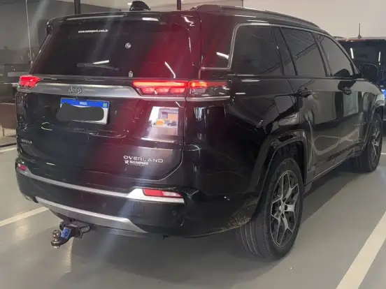 JEEP-COMMANDER-2.0 TD380 TURBO DIESEL OVERLAND AT9 JEEP-COMMANDER-2023