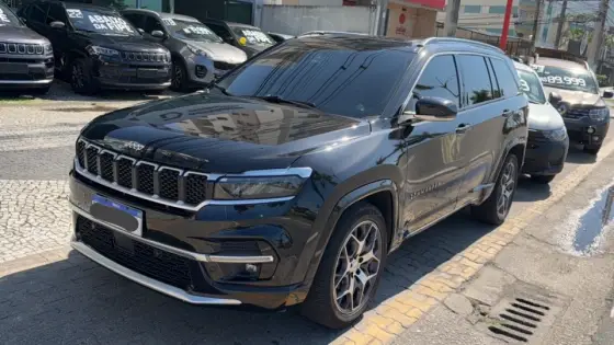 JEEP COMMANDER 2.0 TD380 TURBO DIESEL OVERLAND AT9