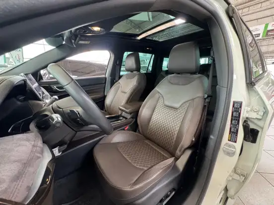 JEEP-COMMANDER-2.0 TD380 TURBO DIESEL OVERLAND AT9 JEEP-COMMANDER-2021