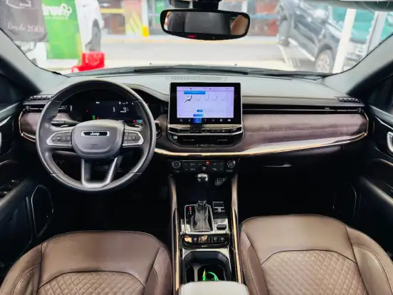 JEEP-COMMANDER-2021