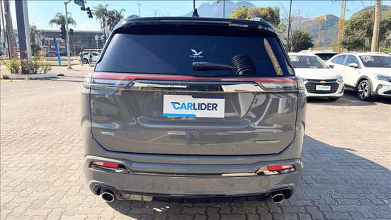 JEEP-COMMANDER-2025