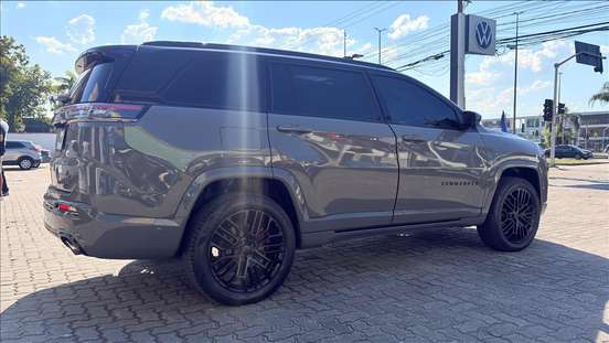 JEEP-COMMANDER-2025