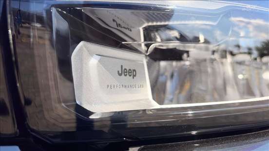 JEEP-COMMANDER-2025