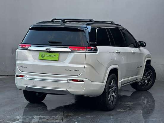 JEEP-COMMANDER-2022