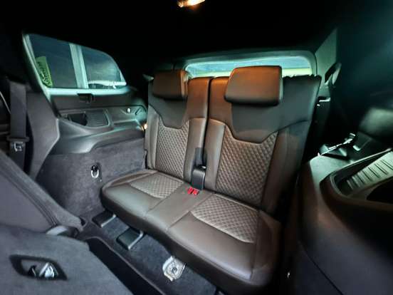 JEEP-COMMANDER-2.0 TD380 TURBO DIESEL OVERLAND AT9 JEEP-COMMANDER-2022