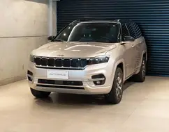 JEEP COMMANDER 2.0 TD380 TURBO DIESEL OVERLAND AT9 JEEP COMMANDER 2.0 TD380 TURBO DIESEL OVERLAND AT9