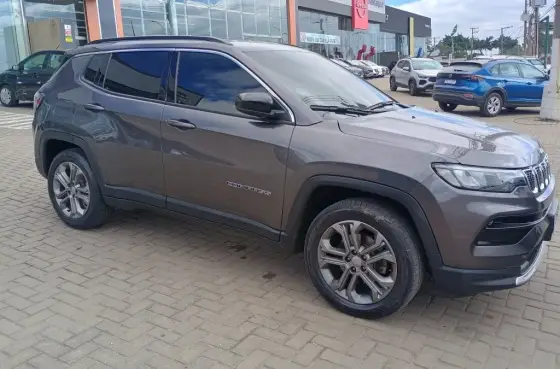 JEEP COMPASS 1.3 T270 TURBO FLEX LONGITUDE AT6