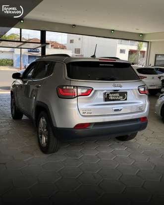 JEEP-COMPASS-2023
