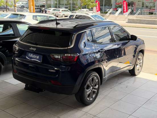 JEEP-COMPASS-2023