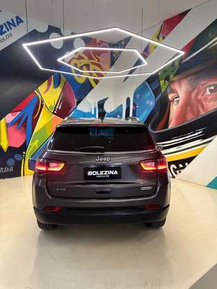JEEP-COMPASS-2024