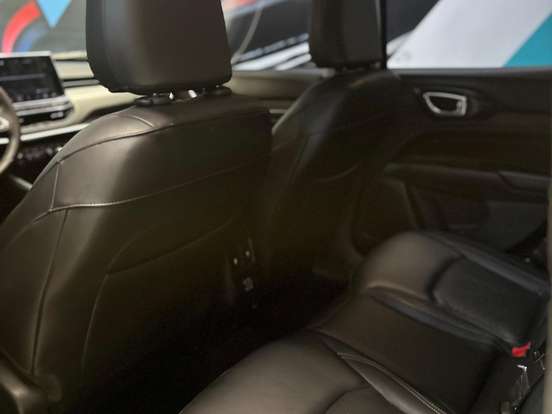 JEEP-COMPASS-1.3 T270 TURBO FLEX LONGITUDE AT6 JEEP-COMPASS-2024
