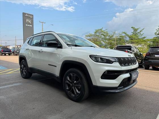 JEEP COMPASS 1.3 T270 TURBO FLEX LONGITUDE AT6