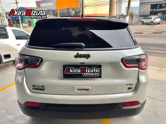 JEEP-COMPASS-2021