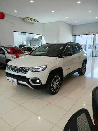 JEEP COMPASS 2.0 TD350 TURBO DIESEL LIMITED AT9