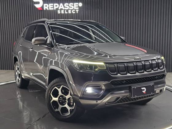 JEEP COMPASS 2.0 TD350 TURBO DIESEL TRAILHAWK AT9
