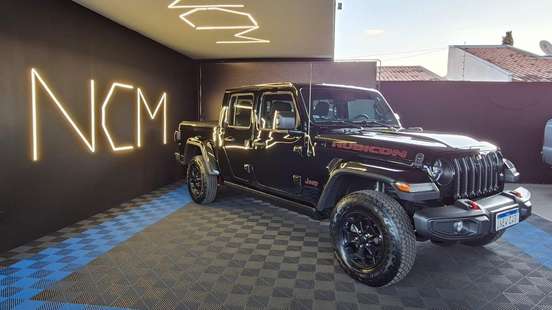 JEEP-GLADIATOR-2022
