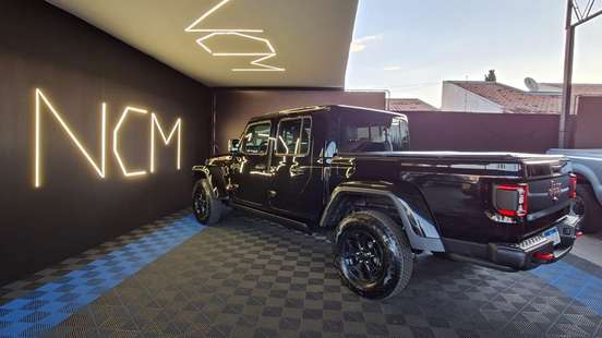 JEEP-GLADIATOR-2022