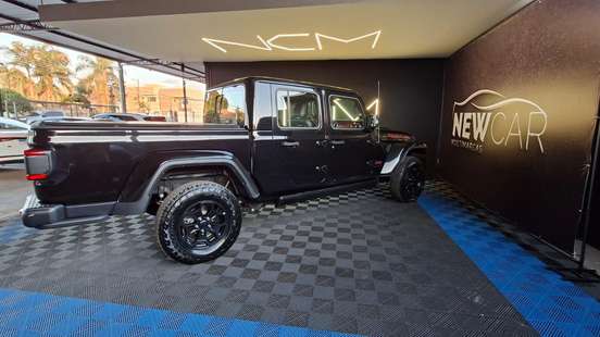 JEEP-GLADIATOR-2022