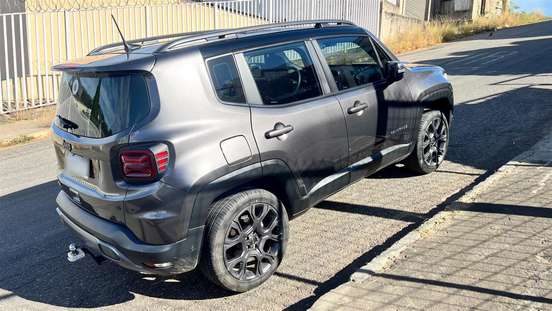 JEEP-RENEGADE-2023