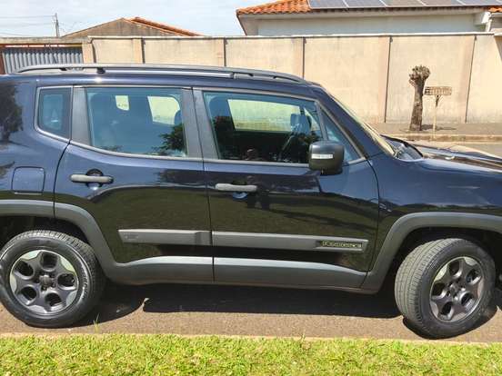 JEEP-RENEGADE-2.0 16V TURBO DIESEL SPORT 4P 4X4 AUTOMÁTICO JEEP-RENEGADE-2017