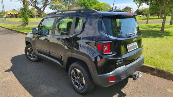 JEEP-RENEGADE-2017