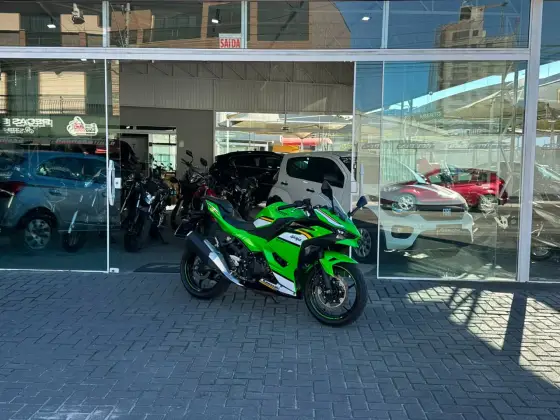 KAWASAKI NINJA 500 SE 