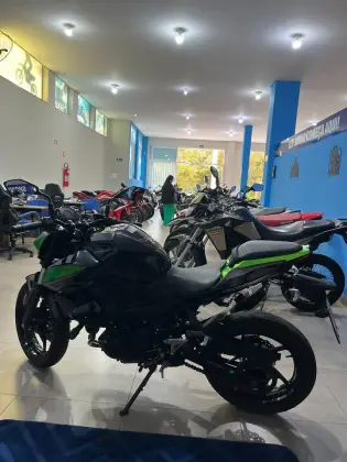 KAWASAKI Z400 