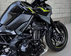 KAWASAKI Z900 KAWASAKI Z900