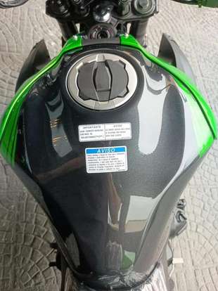 KAWASAKI-Z900-2026