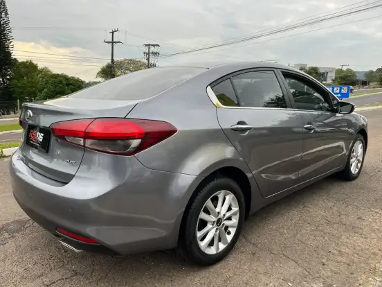 KIA-CERATO-2017