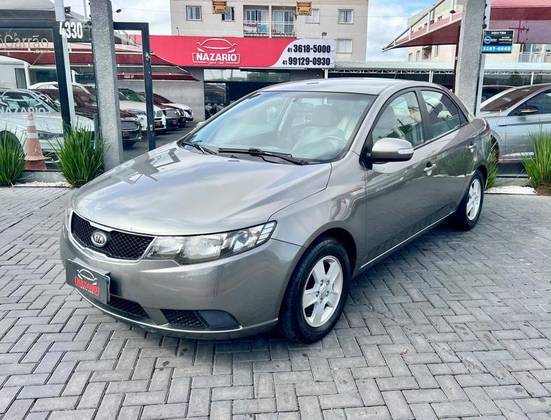 KIA CERATO 1.6 EX2 SEDAN 16V GASOLINA 4P MANUAL