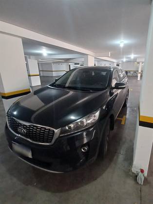 KIA SORENTO 2.4 16V GASOLINA EX 7L AUTOMÁTICO