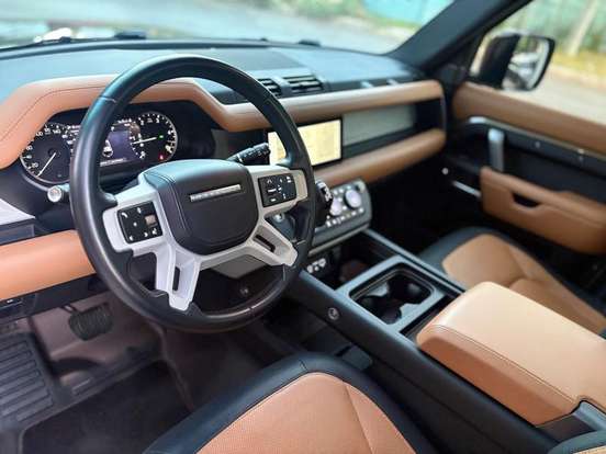 LAND ROVER-DEFENDER-2023