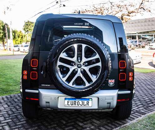 LAND ROVER-DEFENDER-2023