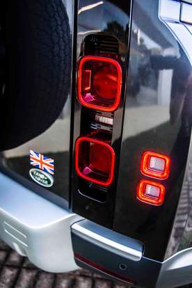 LAND ROVER-DEFENDER-2023