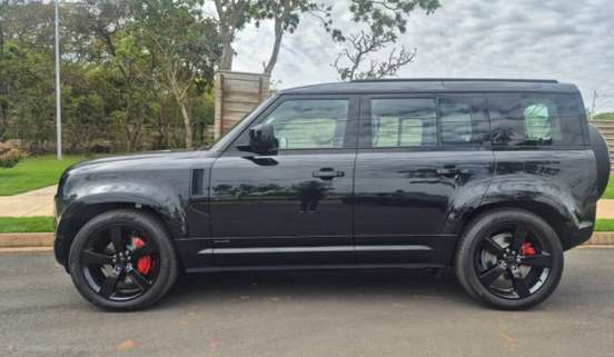LAND ROVER-DEFENDER-2026