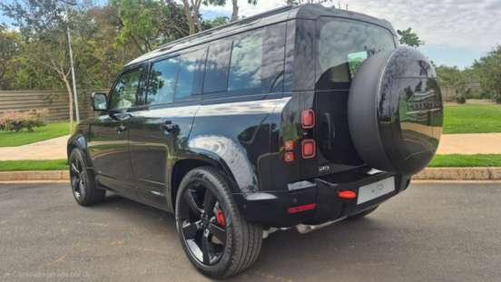 LAND ROVER-DEFENDER-2026